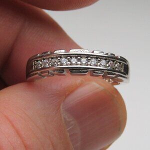 *925 Sterling Silver Diamond Ring